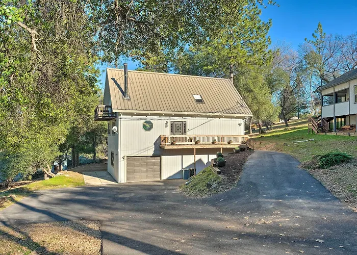 Modern Groveland Chalet ~ 25 Mi To Yosemite!
