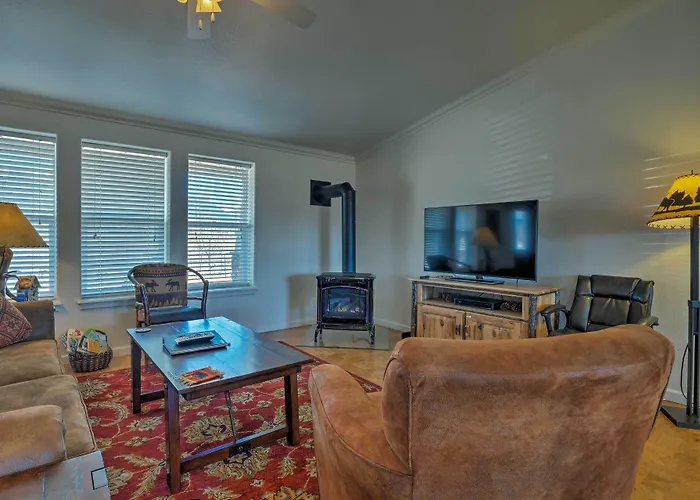 'The Fishing House' Buena Vista Home W/ Mtn Views!