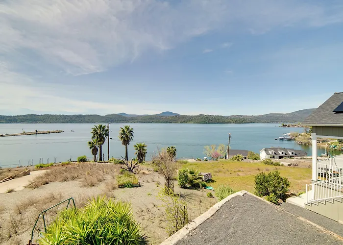 Clearlake Vacation Rental W/ Nearby Lake Access!