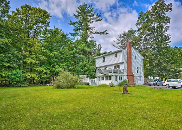 Woodstock Getaway W/ Hot Tub ~ 2 Mi To Dtwn!
