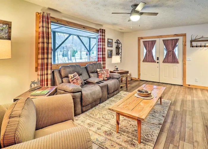 Mountain Retreat < 4 Mi To Downtown Boone!