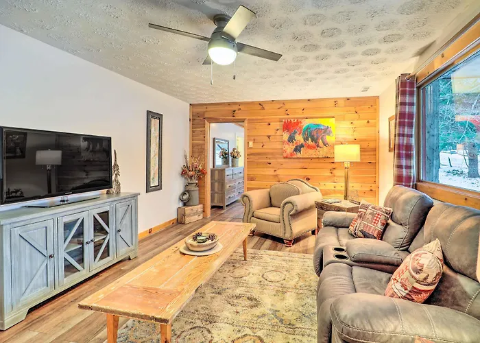 Mountain Retreat < 4 Mi To Downtown Boone!