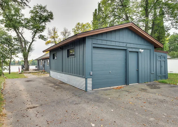 'Away At Moose Bay' Breezy Point Gem W/ Game Room