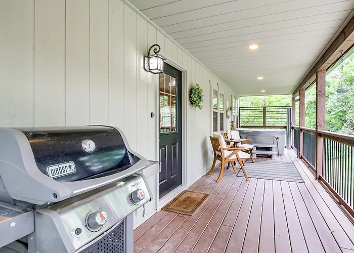 Idyllic Cabin In The Heart Of Hocking Hills