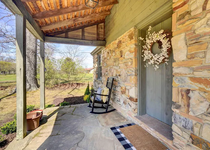 Historic Tennessee Vacation Rental On Homestead