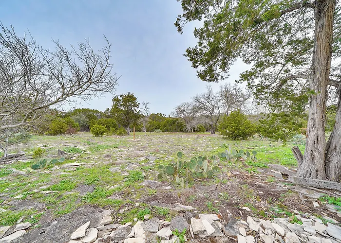 Cozy Kerrville Guest Cottage Near Guadalupe River!