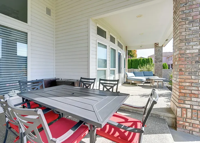 Chic Washington Wine Country Vacation Rental!