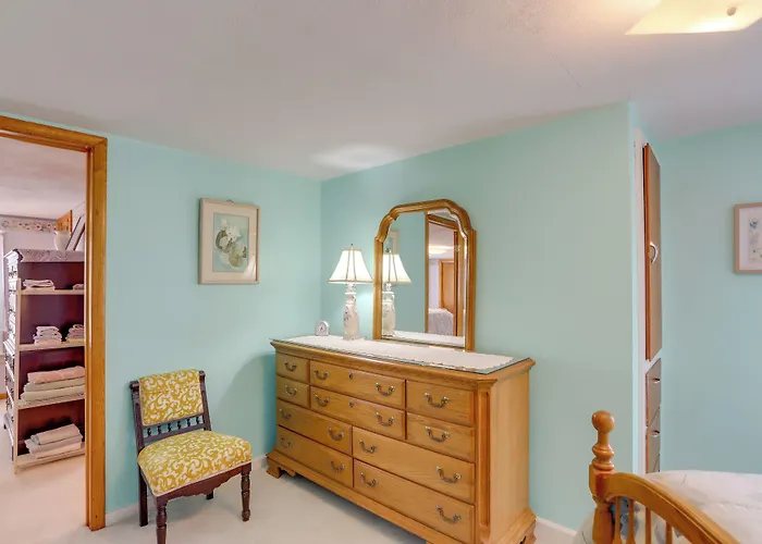 Home W/ Screened-In Porch < 1 Mi To Lake Erie