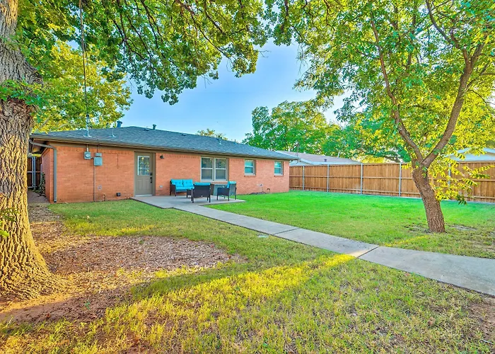 Accessible Lubbock Home W/ Yard: Near Texas Tech!