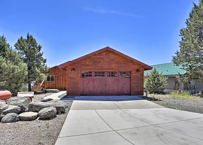 Scenic Susanville Cabin W/ Deck On Eagle Lake