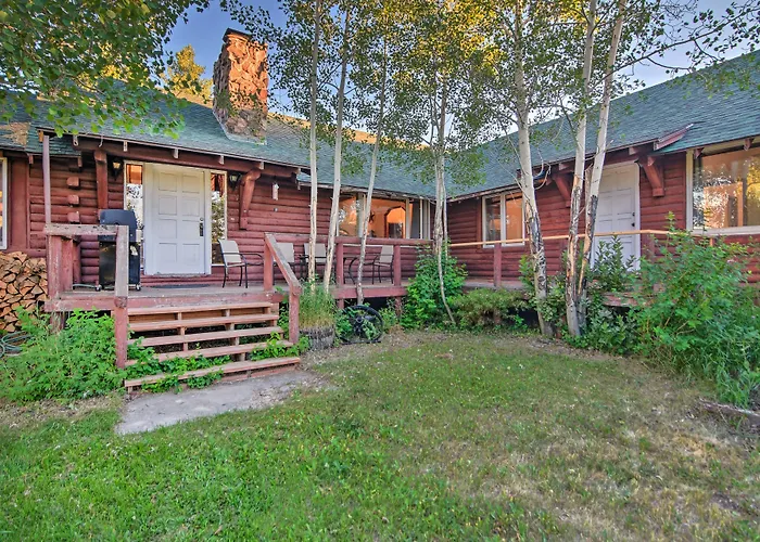'Moose Park Lodge' Charming Walden Retreat!