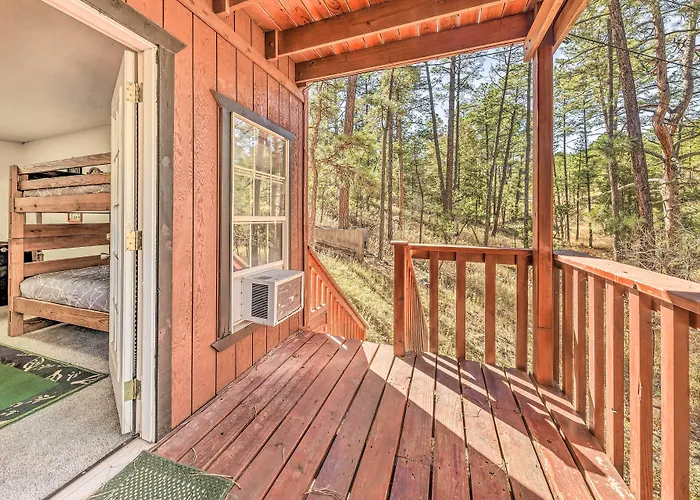 Dog-Friendly Alto Escape W/ Hot Tub + Foosball!