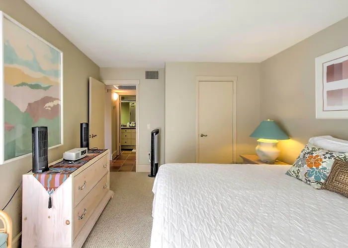 Borrego Springs Condo W/ Private Hot Tub & Views!