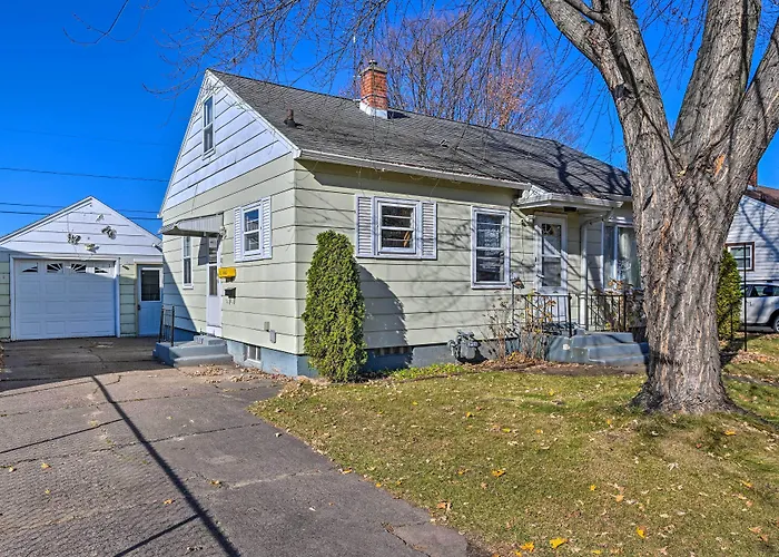 Charming Family Home ~ 4 Mi To Granite Peak!