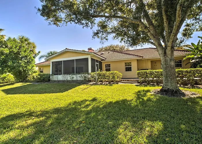 Pet-Friendly Home In Vero Beach, 1 Mi To Beach!