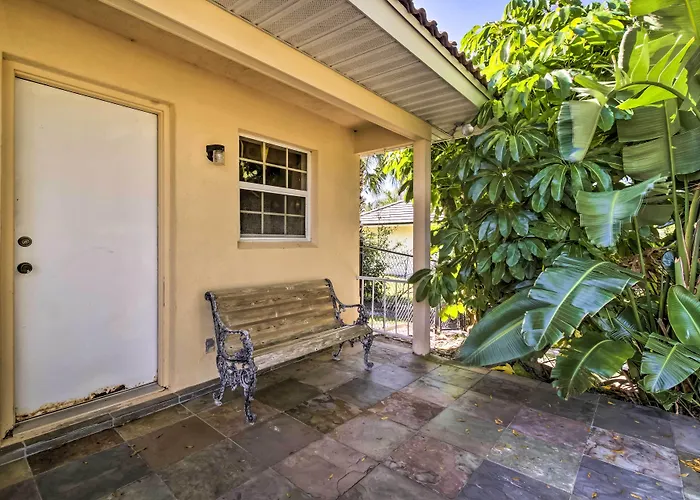 Pet-Friendly Home In Vero Beach, 1 Mi To Beach!
