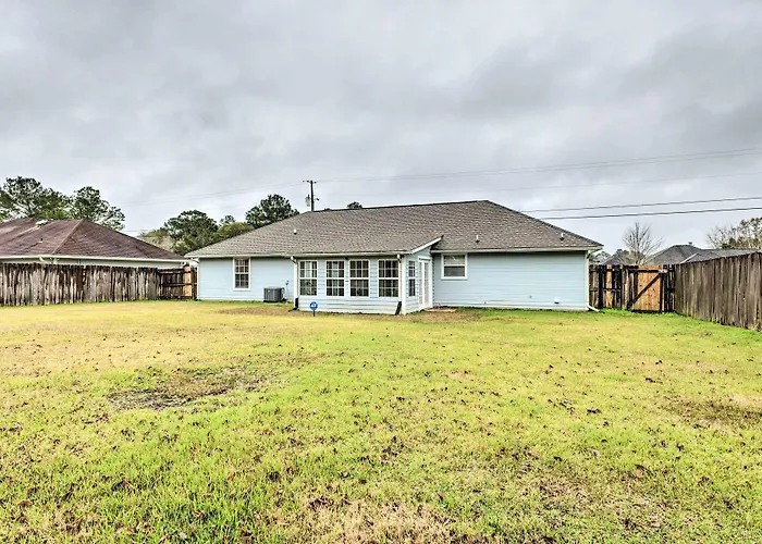 Ocean Springs Home W/ Sunroom ~ 5 Mi To Beach