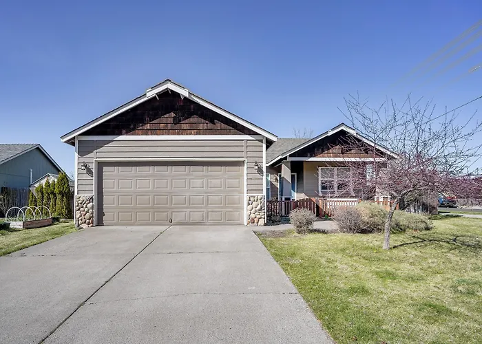 Charming Bend Home W/ Porch & Yard: Great Location