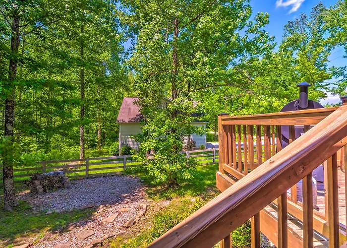 Country Cottage < 3 Mi To Dale Hollow Lake!