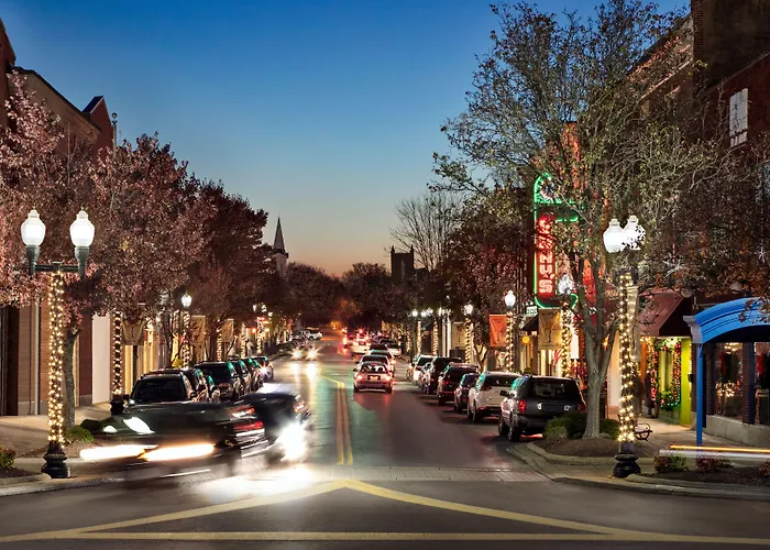 The Harpeth Franklin Downtown, Curio Collection By Hilton