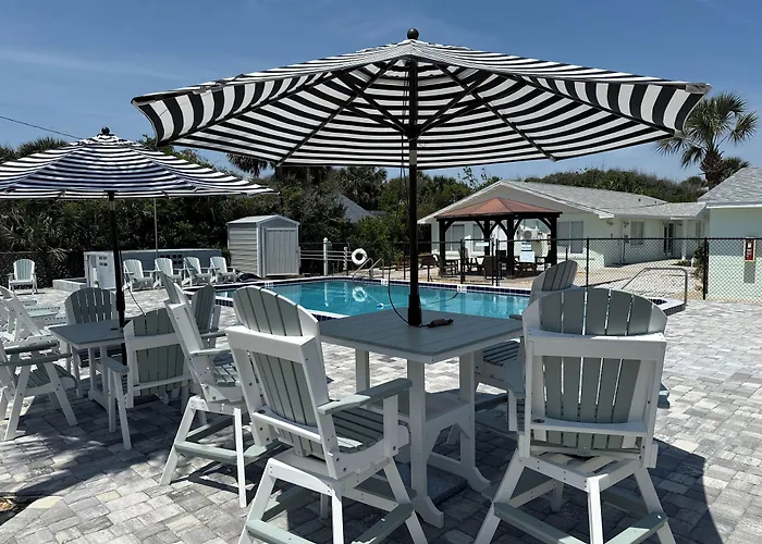 Ocean Eleven Suites