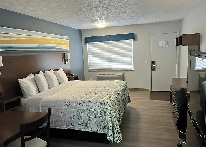 Hometowne Studios By Red Roof Georgetown - Lexington North