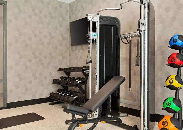 La Quinta Inn & Suites By Wyndham Mount Laurel Moorestown