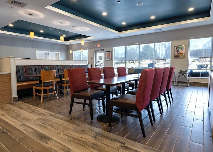 Towneplace Suites By Marriott Clinton