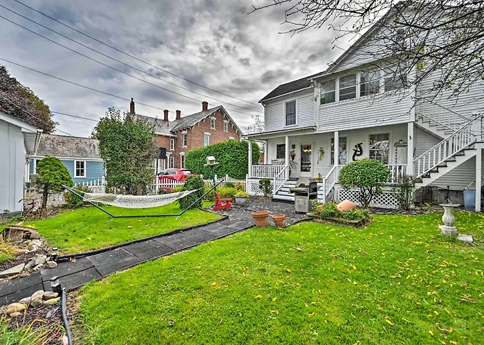 Unique & Historic Home Walk To Lake Champlain