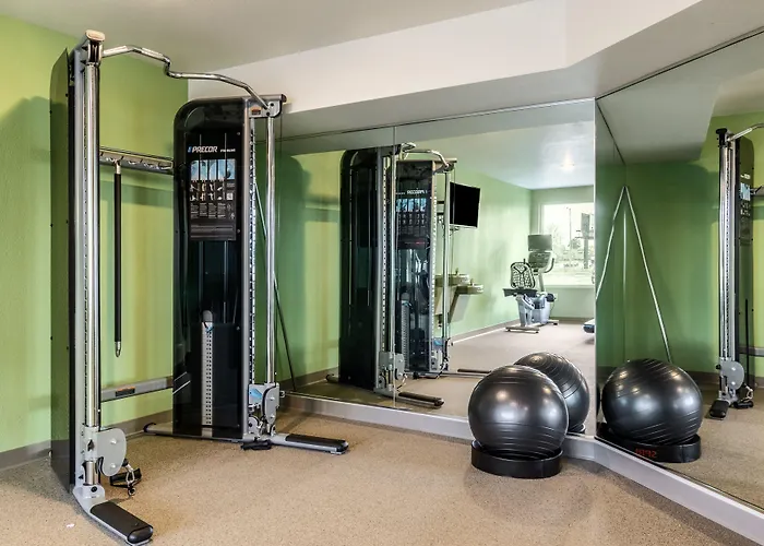 Woodspring Suites Colton
