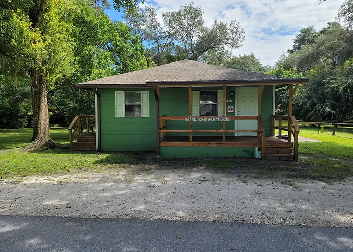 Camp Mack Lodge, Marina & Rv Resort