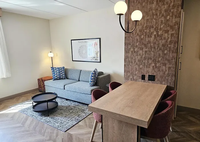 Sonesta Simply Suites Nanuet