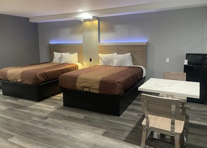 Travelodge By Wyndham Whittier