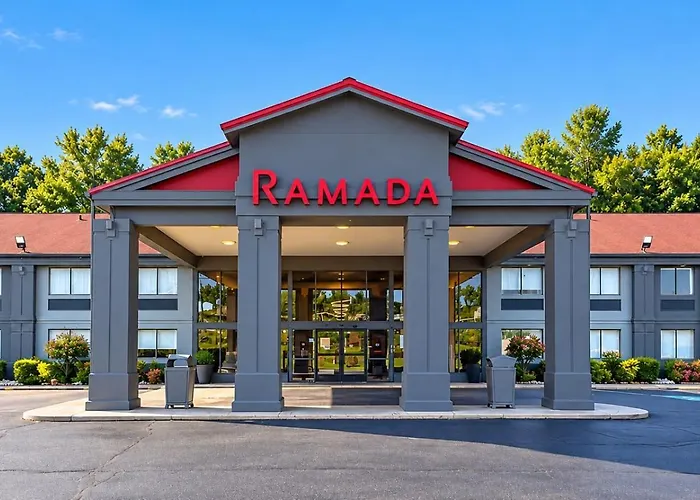 Ramada By Wyndham Tuscaloosa