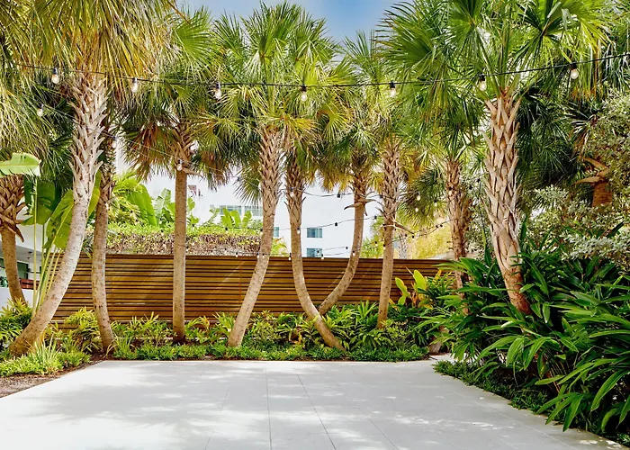 The Sarasota Modern, A Tribute Portfolio Hotel