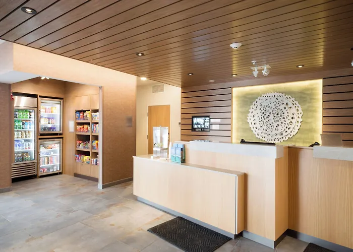 Fairfield Inn & Suites By Marriott Northfield