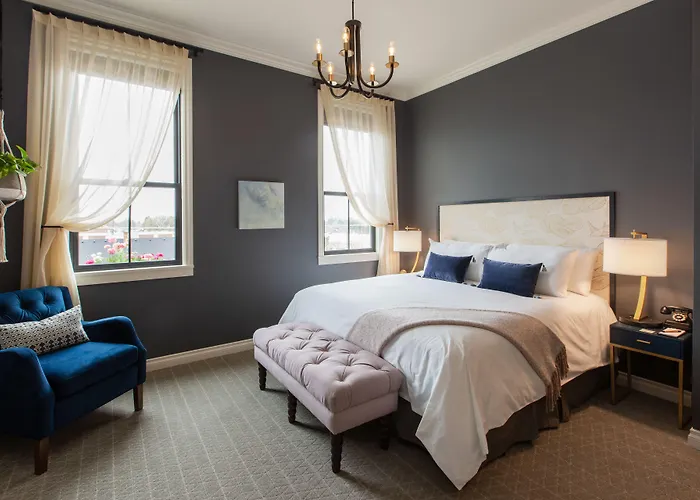 Atticus Hotel