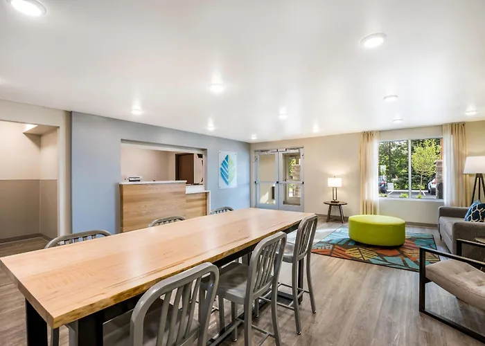 Woodspring Suites Elgin - Chicago