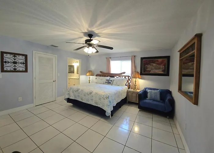 Del Mar Villa
