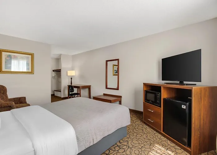 Quality Inn & Suites Manistique