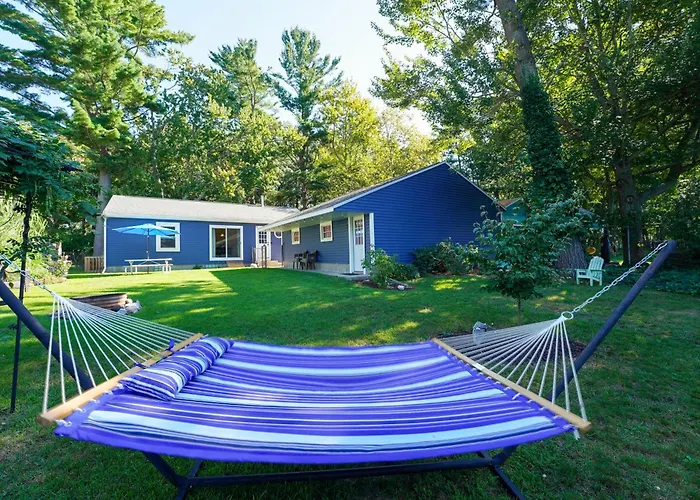 Walk To Beach: Lake Michigan Getaway!