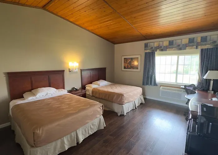Town & Country Motel