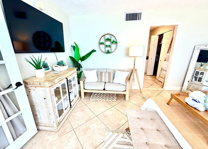 Penthouse Beach Oasis 704 Lovely Daytona Ocean Front Incredible Ocean View