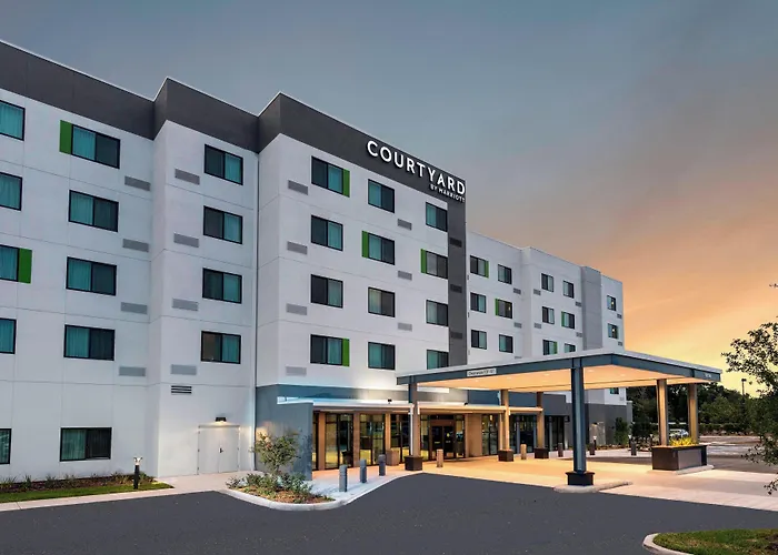 Courtyard By Marriott Tampa Northwest/Veterans Expressway