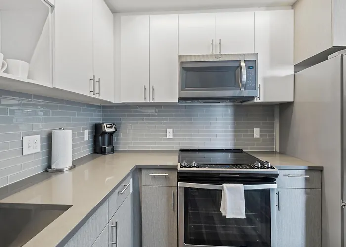Placemakr Marymount Ballston