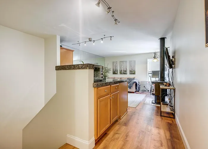 < 3 Mi To Lake Tahoe: Incline Village Condo!