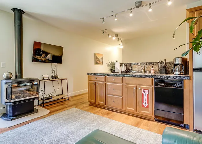 < 3 Mi To Lake Tahoe: Incline Village Condo!