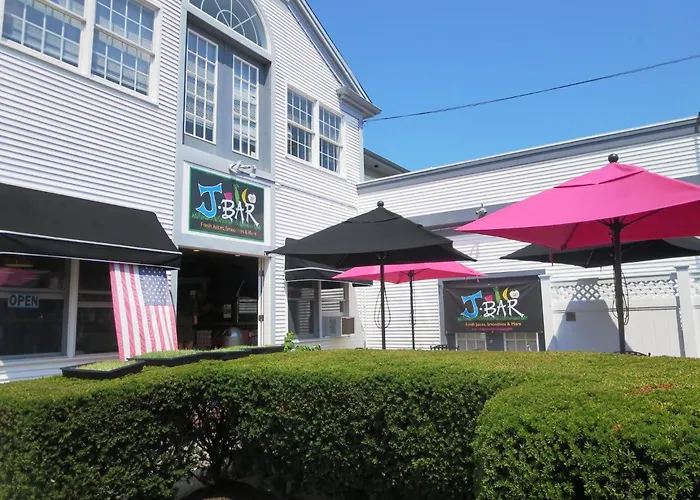 Harwich Port Retreat—Walk To Beach Rail Trail