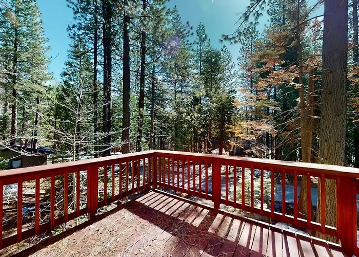 Peaceful Pine Getaway