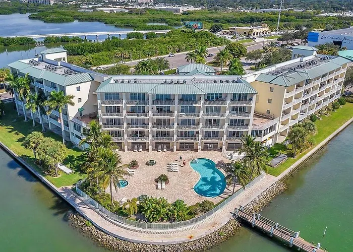 Dolphin Bay In Boca Ciega Resort - 2Br, Pool, Bay View